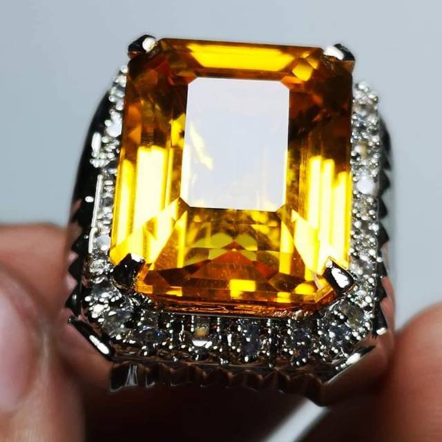 Batu permata natural madeira citrine super jumbo