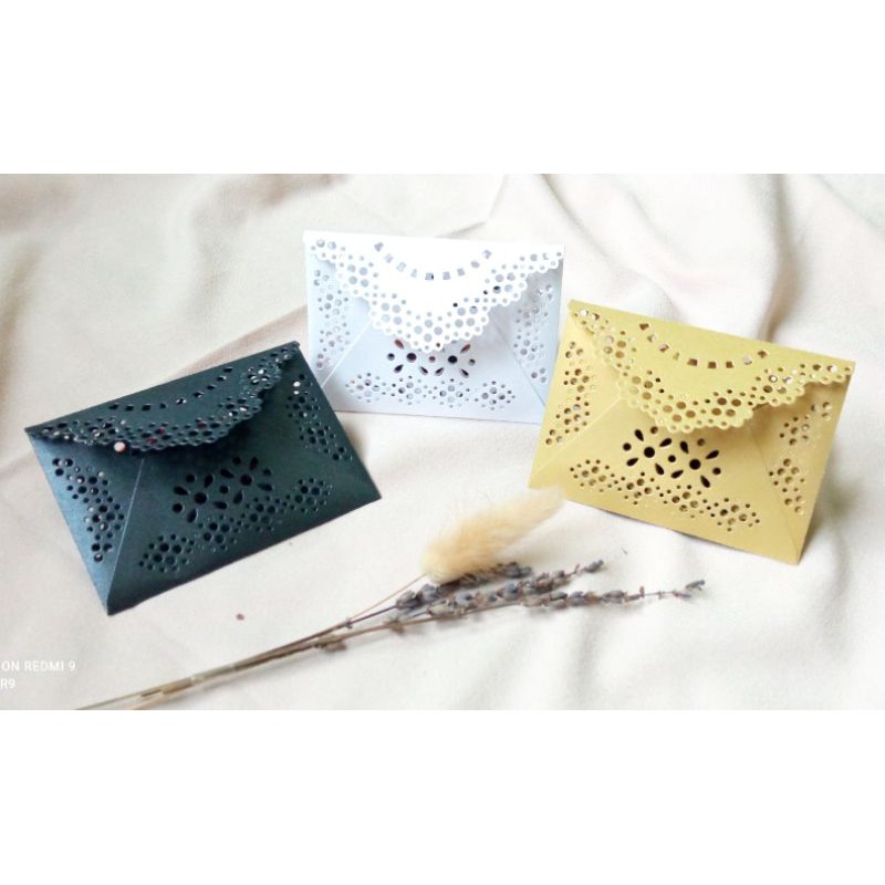 

Amplop Vintage/Amplop Lace