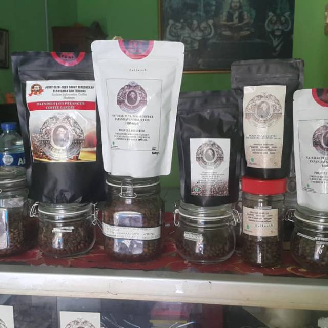 

KOPI ARABICA GARUT 125 gr/kopi papandayan/java preanger/red wine