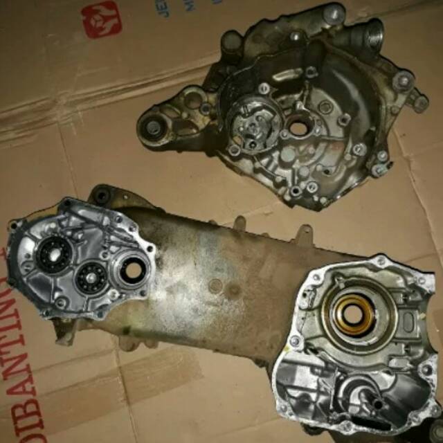 Blok mesin kiri kanan blok creangkeas tuk vario 150 vario 125