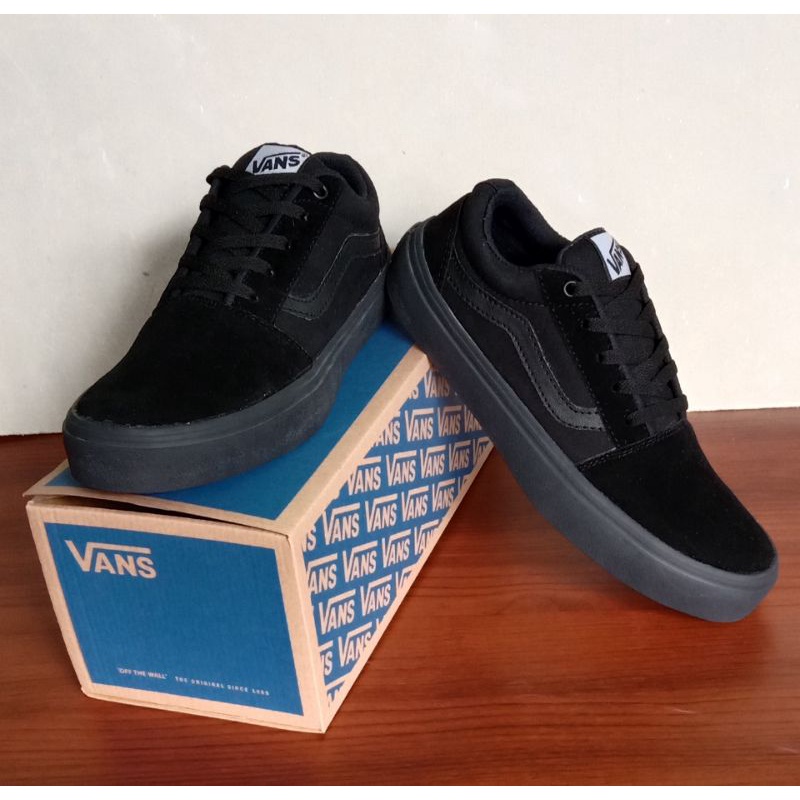 (free box vans)sepatu vans hitam polos old skool full black vans premium hitam polos