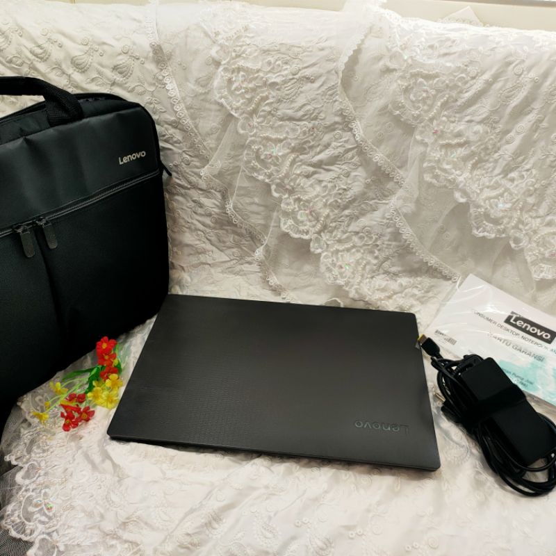 laptop Lenovo v130 14ikb core i3 second mulus