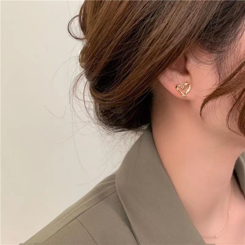 Anting Tusuk Sterling Silver 925 Bentuk Hati Gaya Korea Untuk Wanita