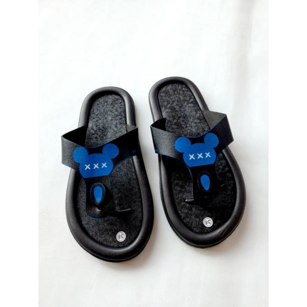 Sandal jepit Wanita Mike Mouse Terbaru Arkn023