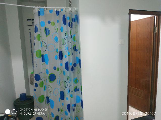 Set Tirai Kamar Mandi ( Tiang, Tirai Dan Ringnya)