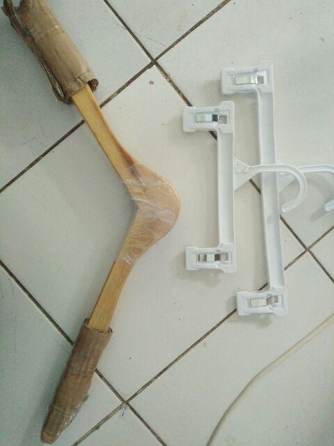 Hanger Kayu Dewasa - Gantungan Baju Kayu