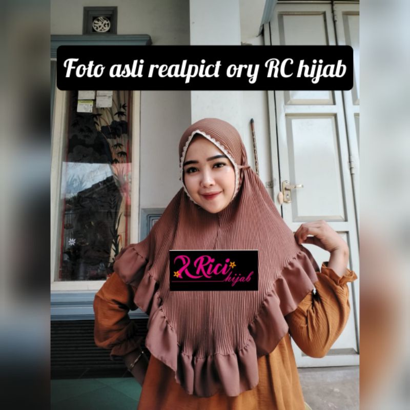 TERBARUUKURAN JUMBO/BERGO MARYAM PLISKET REMPEL TALI RENDA PRADA [DIAMOND]