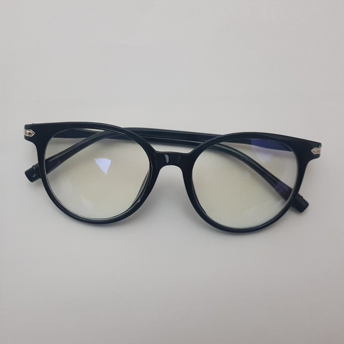 Kacamata Anti Radiasi Fashion Wanita Pria Frame Ringan Korea Design Lensa Transparan Anti UV-hitam terang