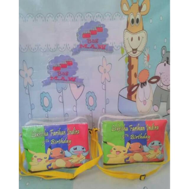 

Goodie bag / tas souvenir ultah / tas resleting slempang / souvenir ultah / tas souvenir / tas ultah