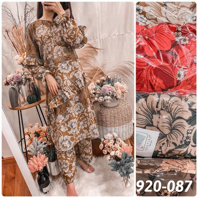 SETELAN CELANA DAN LONG TUNIK/PAKAIAN IMPORT ORI GRATIAS/BAJU MUSLIM BUSUI FRIENDLY/SET MOTIF BUNGA