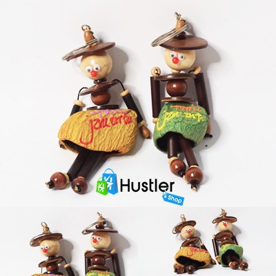 Gantungan Kunci Boneka Kayu / Kerajinan Kayu Unik dan Murah