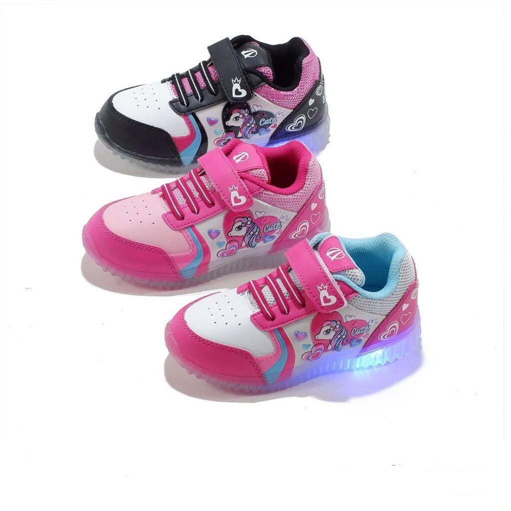 Sepatu Anak Perempuan Motif Kuda Poni Lampu Ardiles 26-31