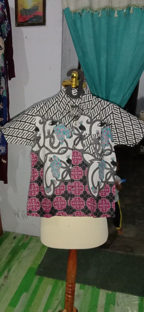 Batik Couple Keluarga Sania Ruffle Ori Ndoro Jowi Dnt Motif Morena