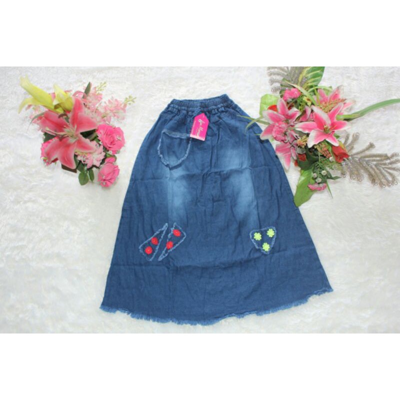 Rok Anak Perempuan Bahan Soft Jeans, Ukuran M L XL dan Anak Tanggung (Usia 6-13 tahun)