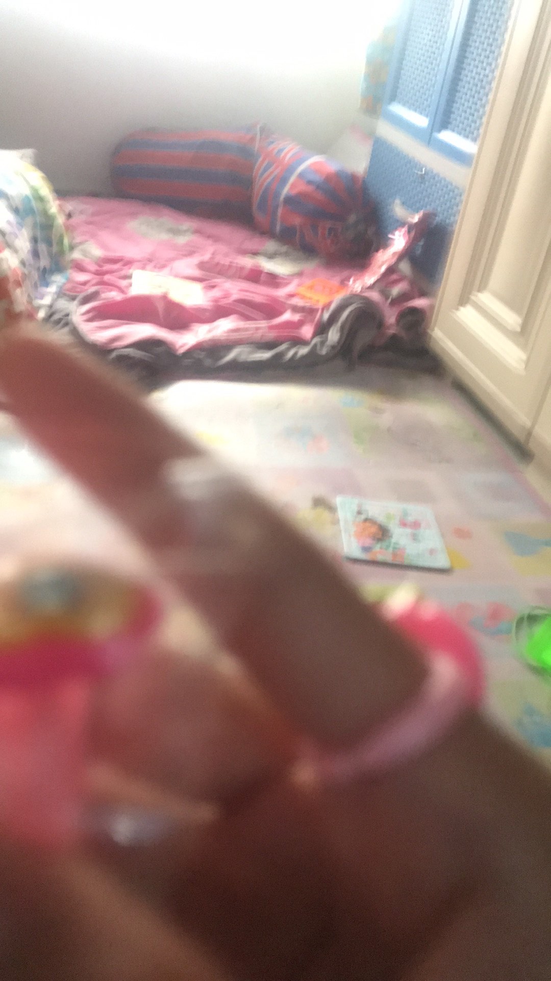 Dispenser/tempat Isolasi Mini Bentuk Hati Kecil Bahan Plastik, Praktis & Tahan Lama, Warna Acak