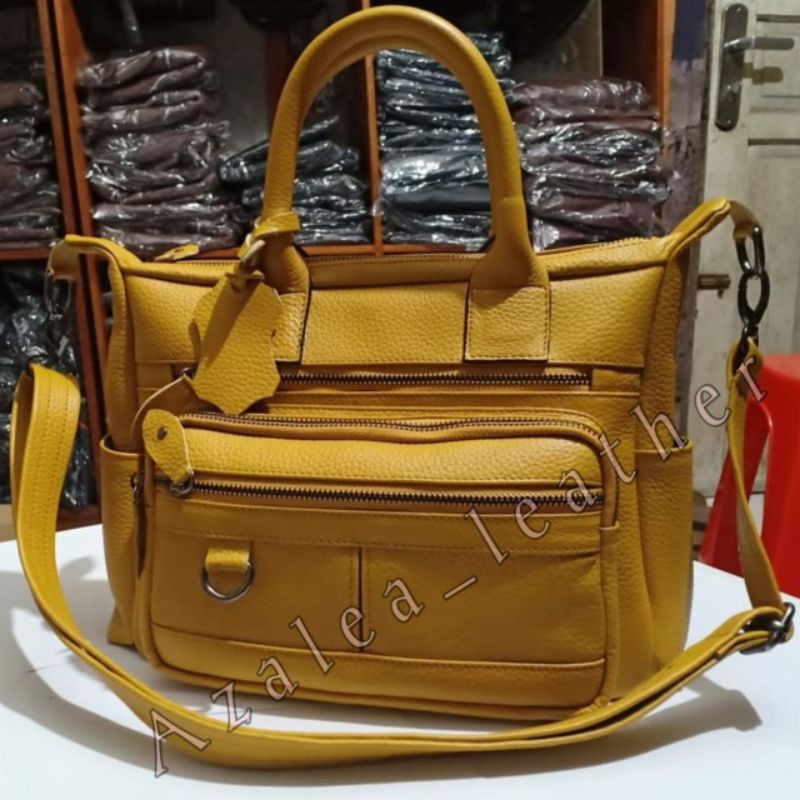 TAS kulit(size M) TAS SELEMPANG KULIT ASLI GARUT