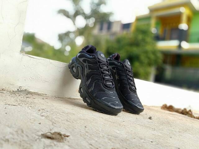 tn 1 black
