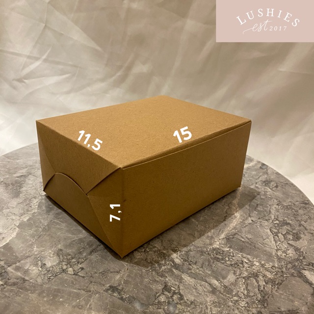 

BOX KUE 11,5 x 7,1 x 15 VINTAGE RETRO BAHAN BROWN KRAFT PACKAGING BOX