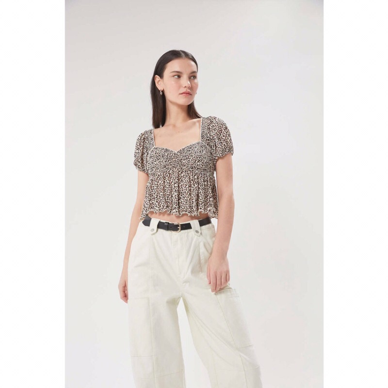 LEOPARD URBAN OUTFITTERS