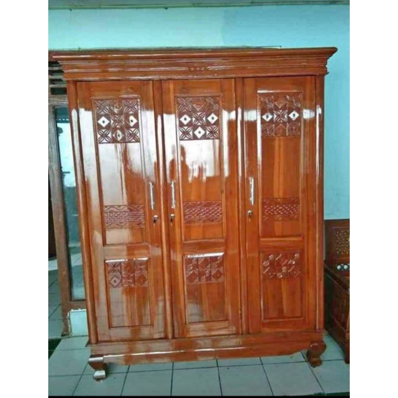 lemari pakaian jati jepara