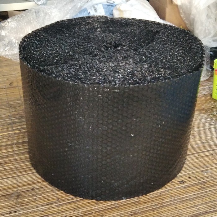 

Bubble Wrap Hitam 30cm x 50m Bagus Tebal Bubblewrap Bandung Plastik Buble Warp