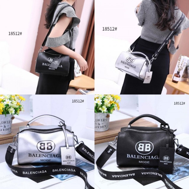 Tas  BALENCIAGA SOLITAIRE EXQUISITE BAG 18512