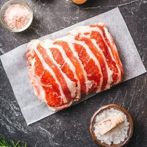 

Bundling Wagyu Saikoro Cubes 1 Kg + US Shortplate 1 Kg