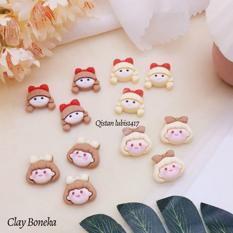 Clay Boneka