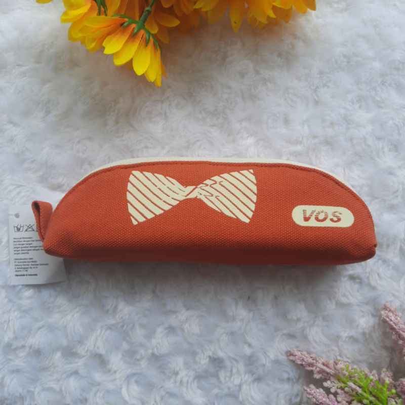 

Tempat Pensil Vos