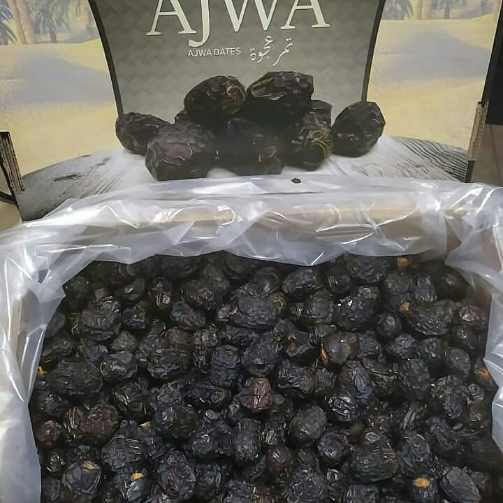 

kurma ajwa