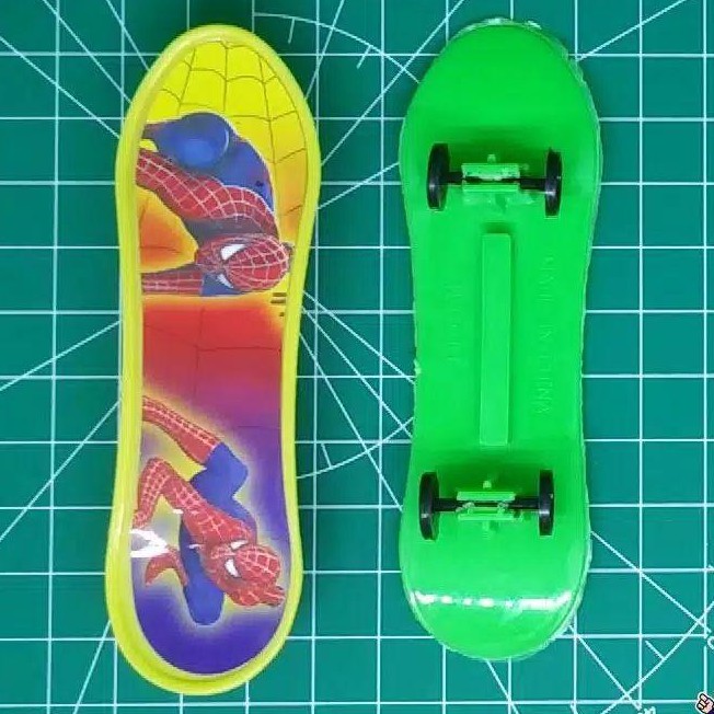 Mainan Finger Skate Board Plastik Kecil