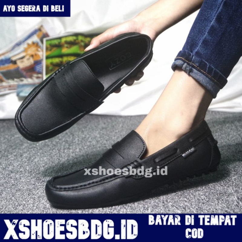 Veronna Sepatu Slip on Pria Sepatu Pria Casual Kulit Syntetik Sepatu Kondangan Kerja Kuliah