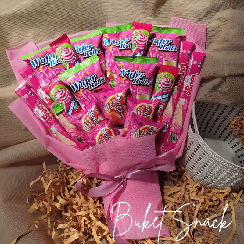 BUKET SNACK SERBA PINK (B9)