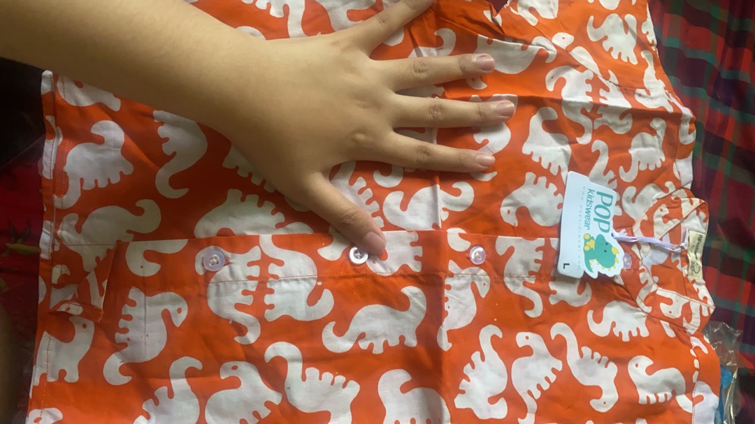 Pop Kidswear   Dino Batik Orange - Kemeja Anak Batik Gambar Dinosaurus