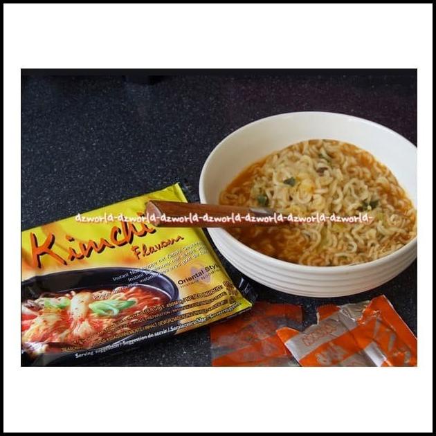 

Kimchi Flavour Oriental Style Instan Noodle Mie Instan Korea Kimci 90G