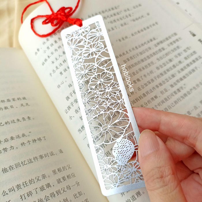 

Wow Bookmark Metal / Chinese Style Bookmark / Pembatas Buku Unik Bergaransi