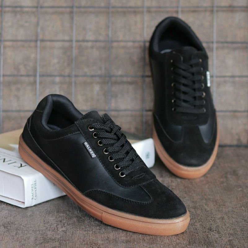 Sepatu Casual Sneakers Pria Terbaru Original Kulit Suede Kets Santai Sekolah Kerja