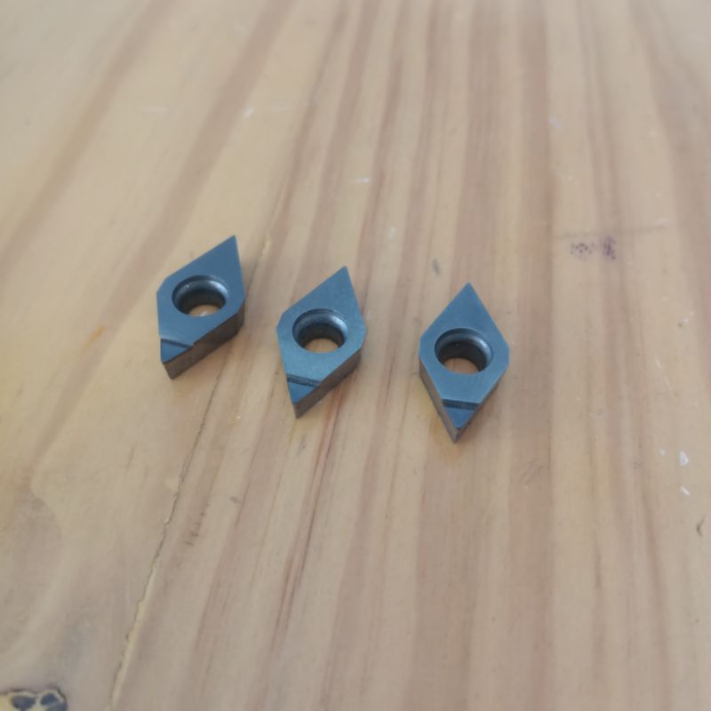 Insert PCD DIOAMOND DCMT11T3  kinclong DCGT11T304 pahat bubut untuk matrial almunium kinclong