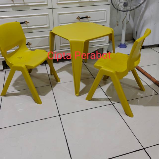 Meja Kursi Belajar Anak Olymplast 2 Kursi 1 Meja