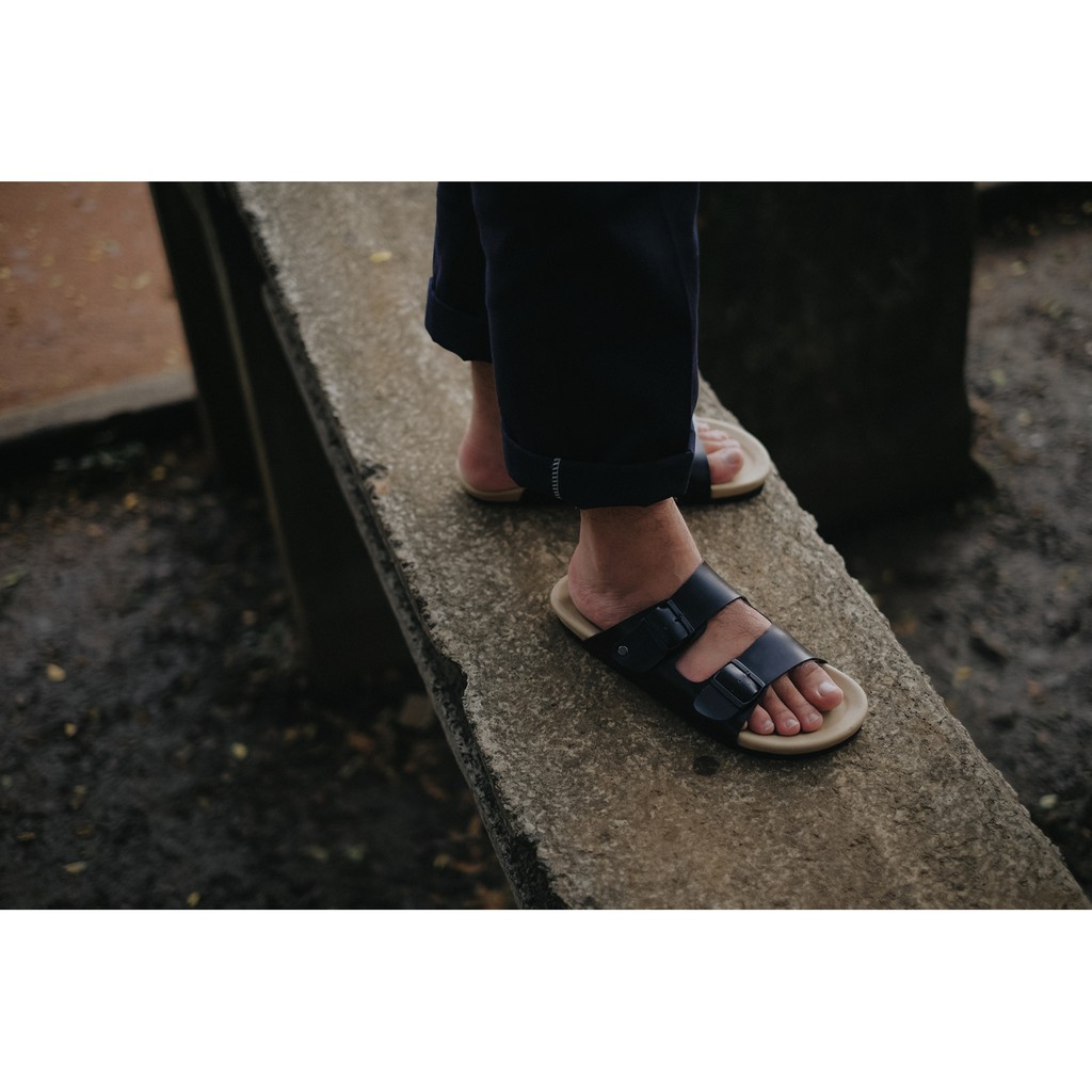 EARTH BLACK |FORIND x Local Goods| Original Sendal Jepit Kulit Kasual Pria/Cowok Sandal Footwear