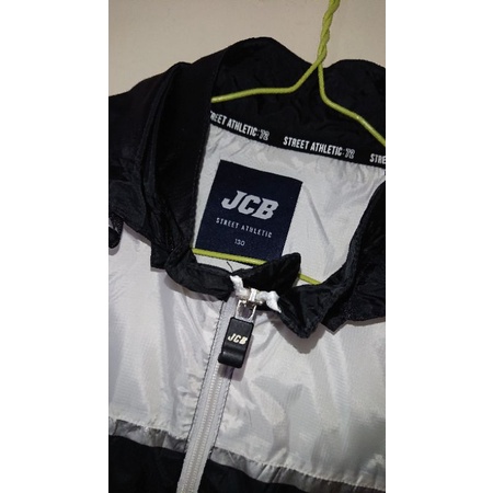 JAKET RUNNING ANAK USIA 10-13 BRAND JCB ORI