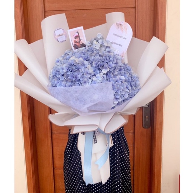 HYDRANGEA BOUQUET - MEDIUM (FRESH/ASLI)