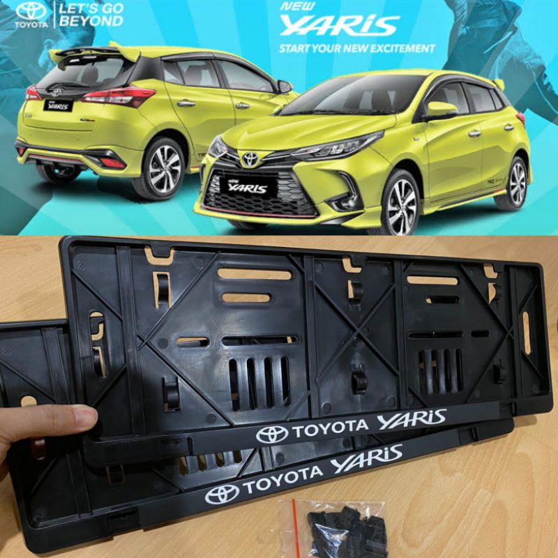 Toyota Yaris cover plat nomor mobil