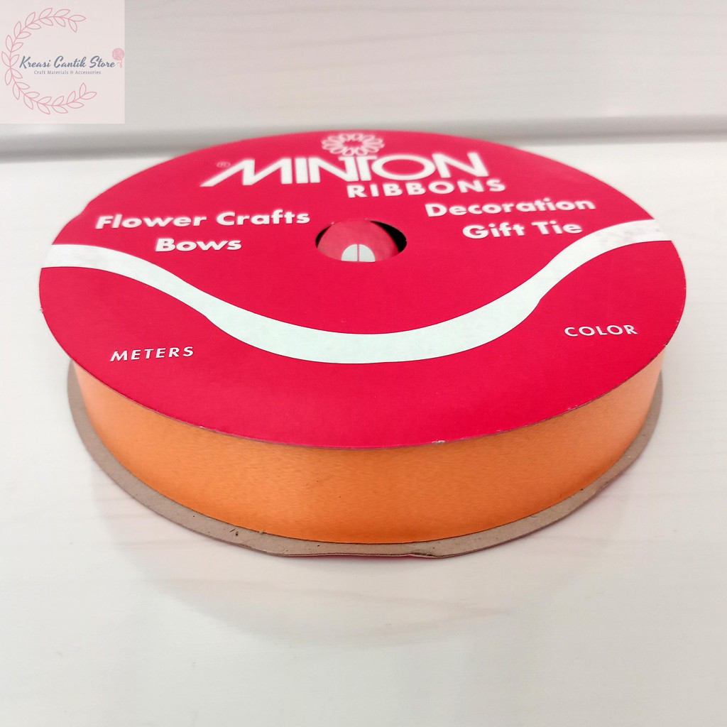 

Pita Kado / Pita Souvenir / Pita Jepang / Pita Kado Plastik Jepang Polos Uk. 3/4" Warna - Orange