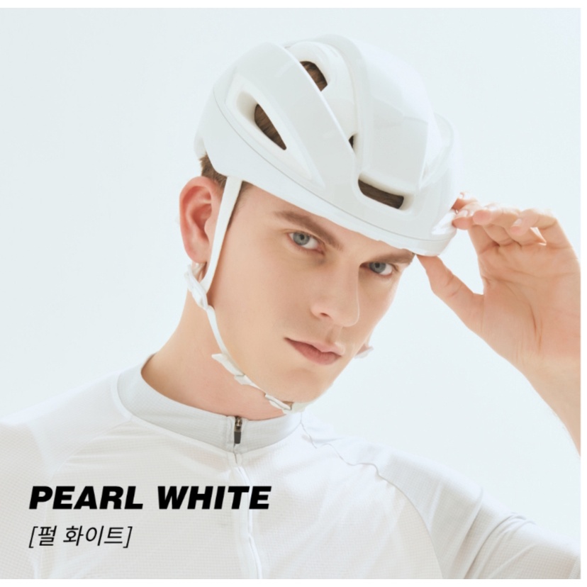 Helm sepeda -CRNK BUCKER- PEARL WHITE