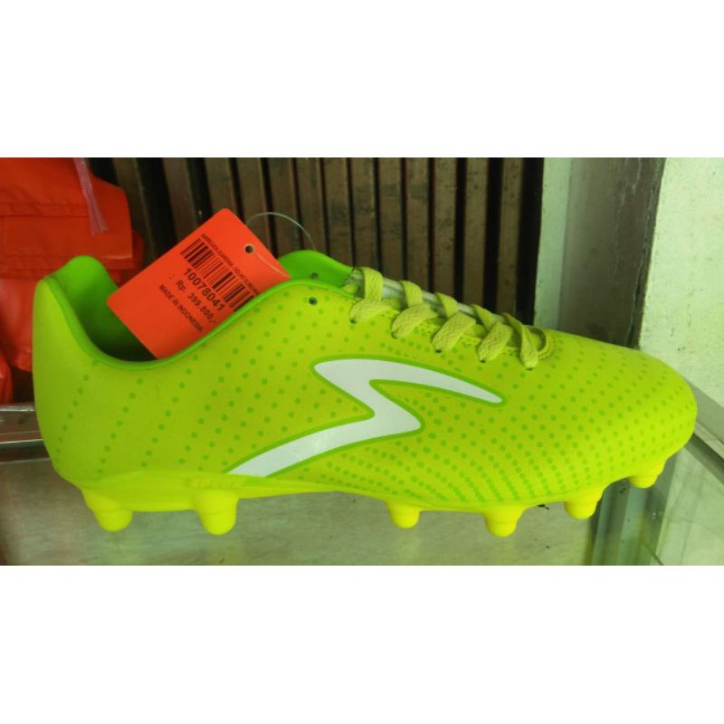 SEPATU BOLA SPECS BARRICADA GUARDIAN