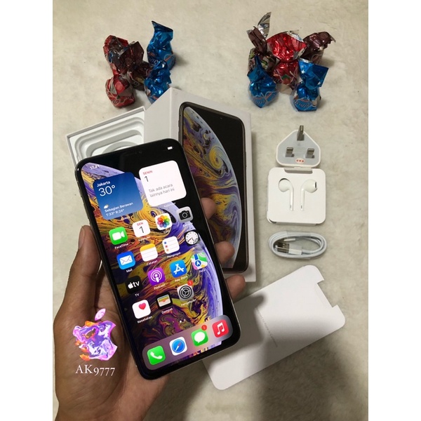 lphone XS Max 256Gb Fullset TERMURAH