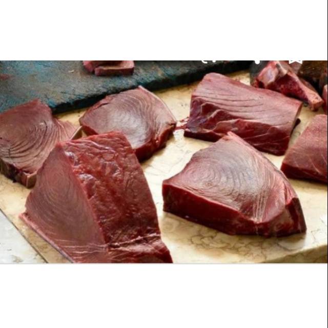 

Ikan Tongkol (sudah dipotong)