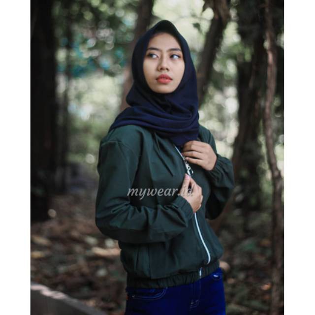 MUSLIMAH MODEL SEKARANG 2020 BAHAN ADEM/ POCKET JACKET bershka - jaket canvas - jaket wanita -