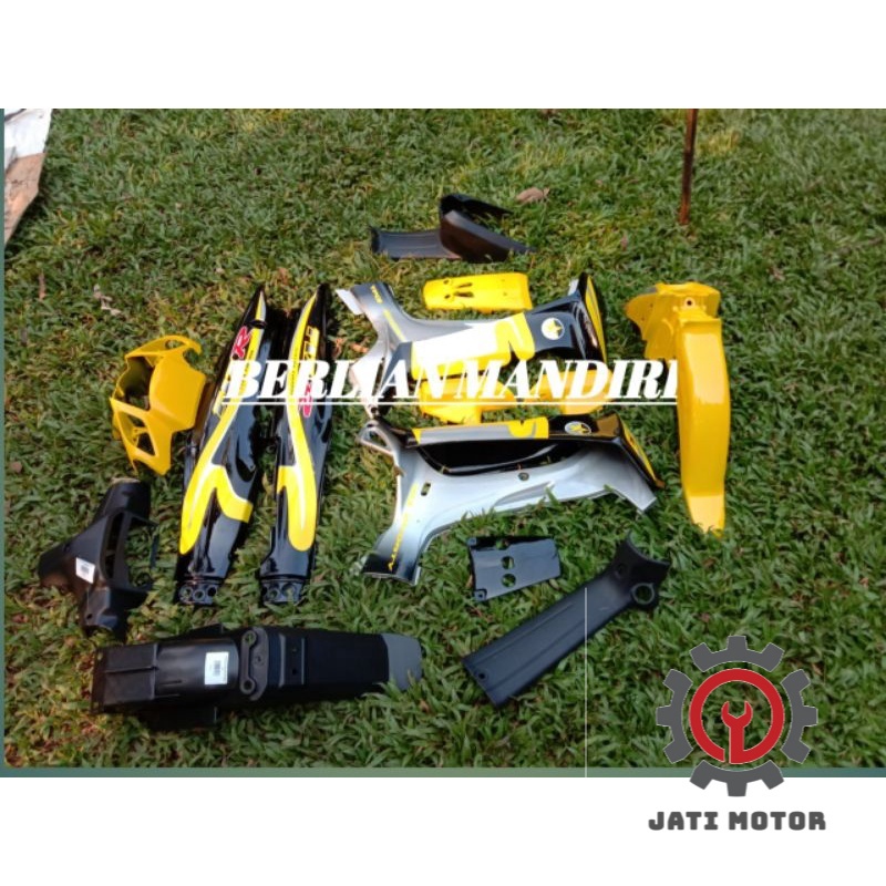 cover body halus depan belakang fizr f1zr caltex hitam kuning silver full set halus